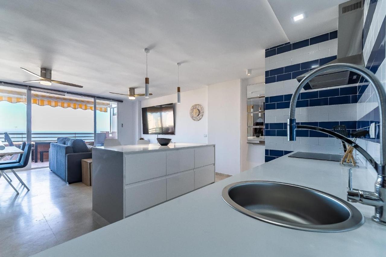 Vistas Azules -- Remodeled, Large Terrace, Spectacular Ocean Views And Beach Level Access Torremolinos Zewnętrze zdjęcie