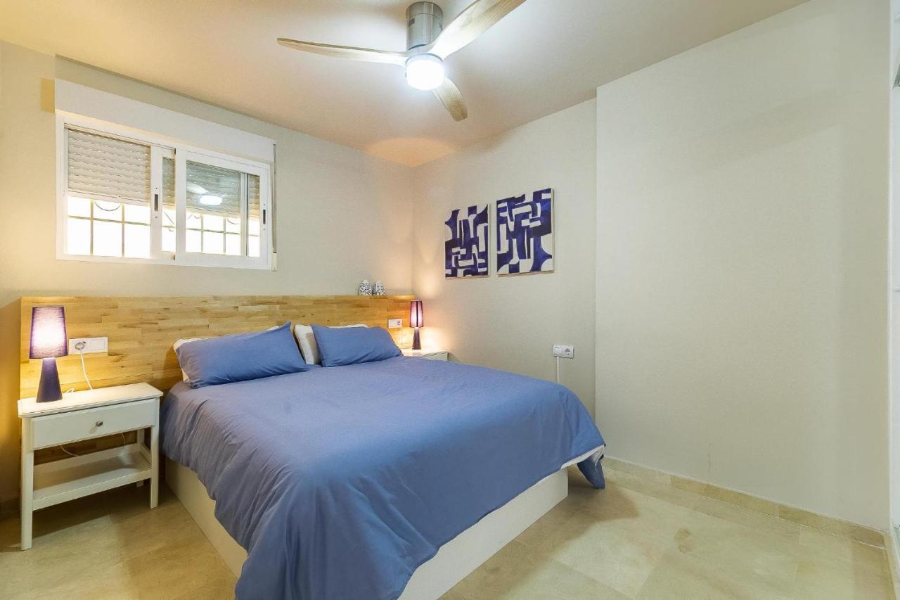 Vistas Azules -- Remodeled, Large Terrace, Spectacular Ocean Views And Beach Level Access Torremolinos Zewnętrze zdjęcie